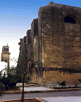 Chiesa e Torre dell'Orologio