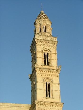 Campanile e guglia