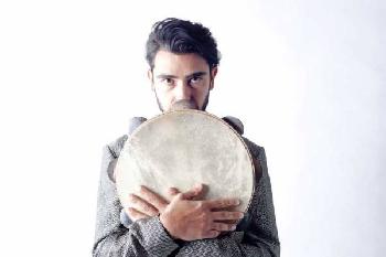 Antonio Castrignanò in concerto